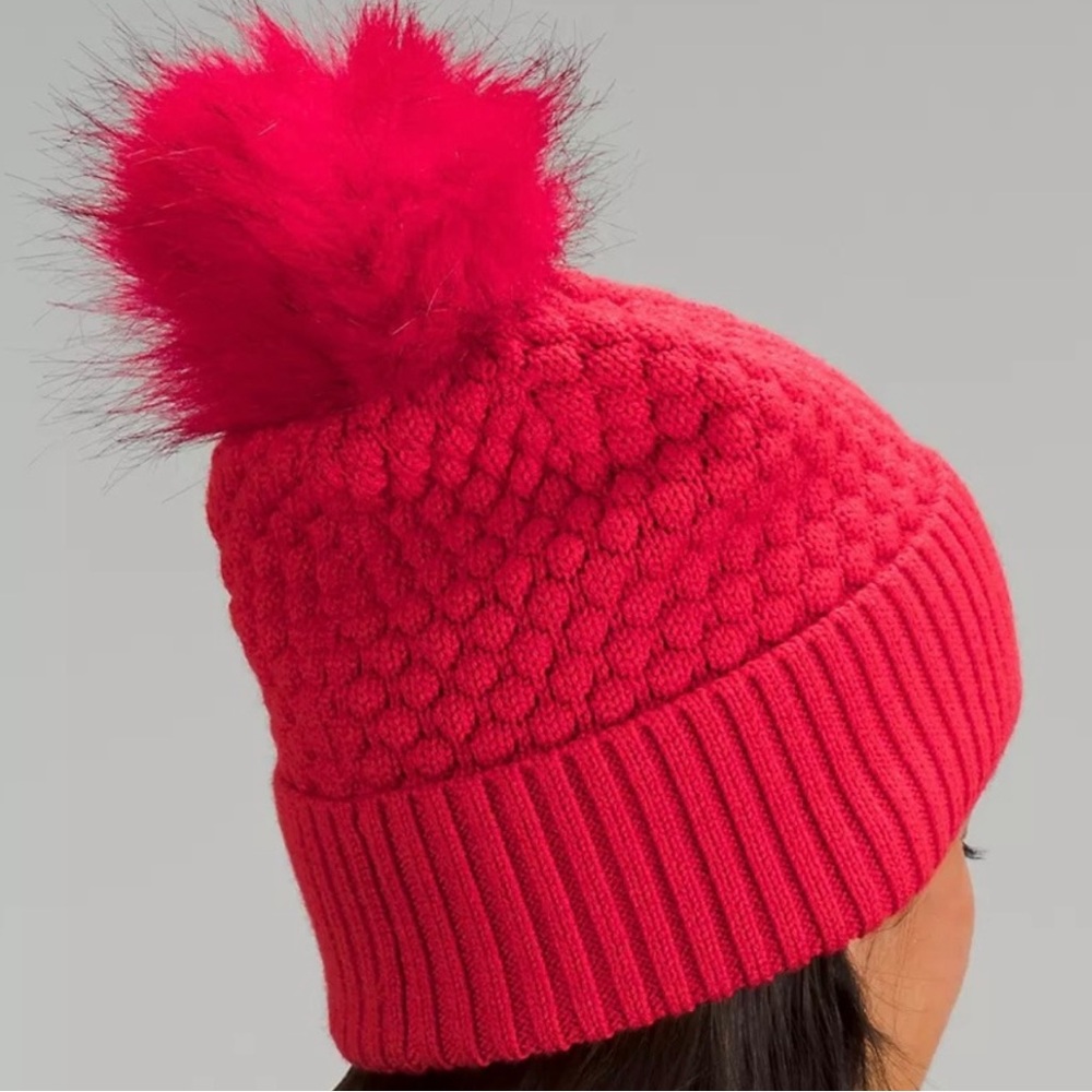 Lululemon LIMITED EDITION Knit Pom Beanie Hat - Picture 4 of 7